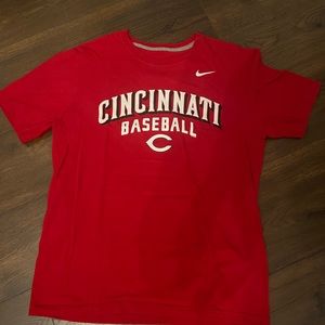 Mens Cincinnati Reds Nike Shirt